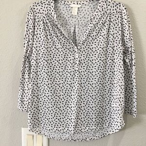 H&M blue and cream colored blouse 3 for $12.